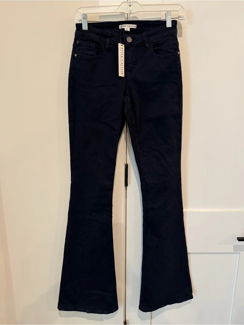 Alice + Olivia Navy High-Rise Navy Flare Jeans NWT Size 27 Denim Luxury Y2K 70's